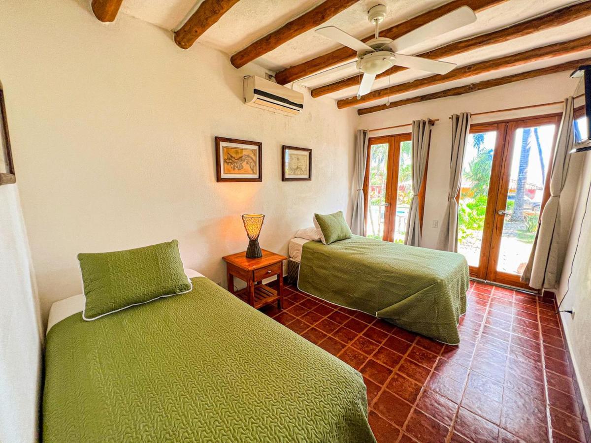 Hotel Punta Franca Jobal Екстер'єр фото
