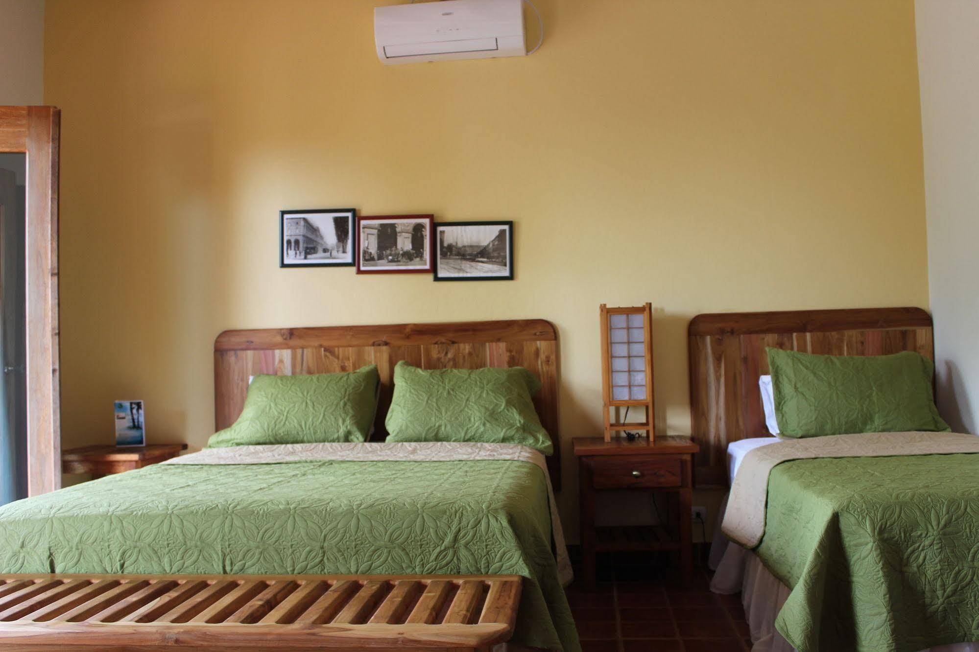 Hotel Punta Franca Jobal Екстер'єр фото