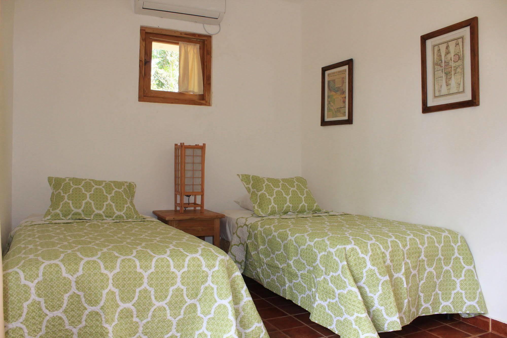 Hotel Punta Franca Jobal Екстер'єр фото